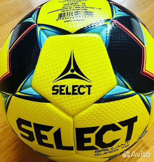 Футбольный мяч Select Brillant Super TB