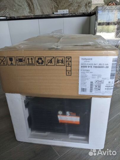 Новая встраиваемая кухонная техника Ariston