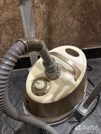 Отпариватель напольный KitFort кт-913, золотистый