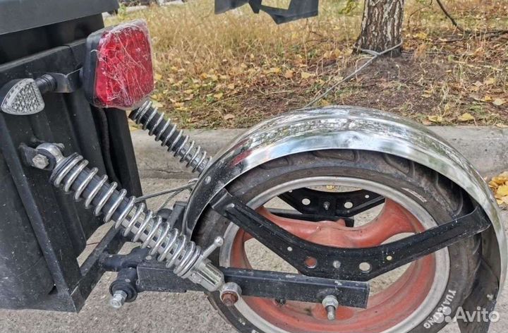 Прицеп к скутеру и мотоциклу