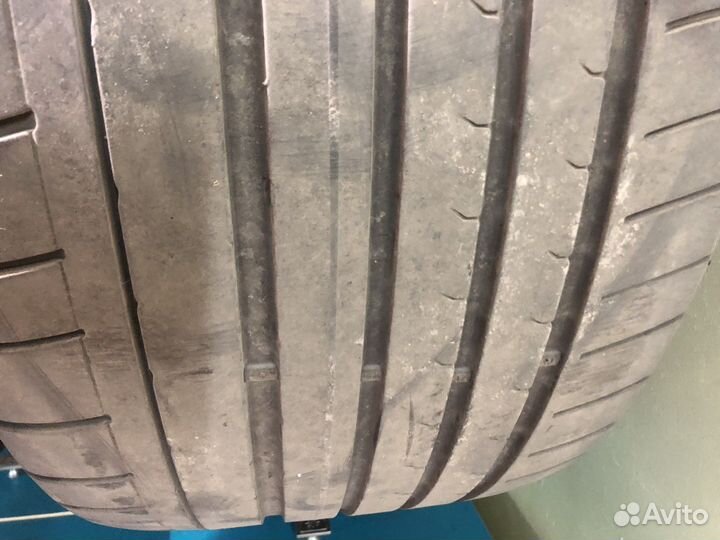 Dunlop SP Sport Maxx GT 285/30 R21