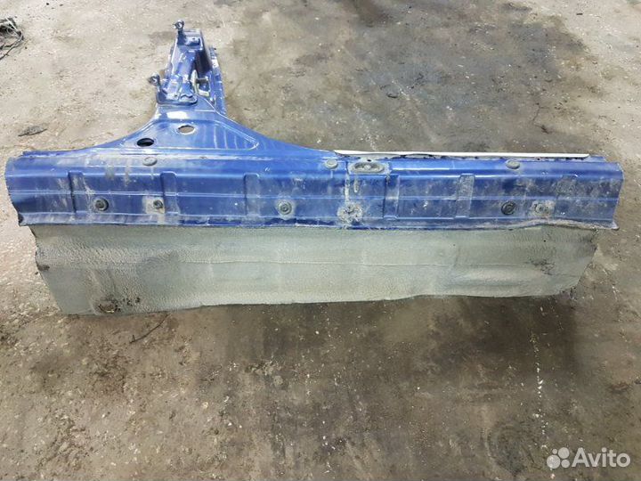 Центральная стойка кузова правая Opel Vectra