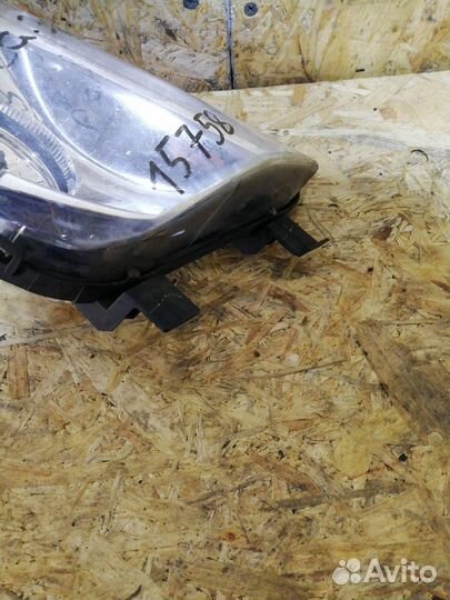 Фара противотуманная правая Peugeot 308 T7 2008