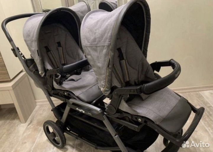 Коляска для двойни/ погодок Peg Perego duette