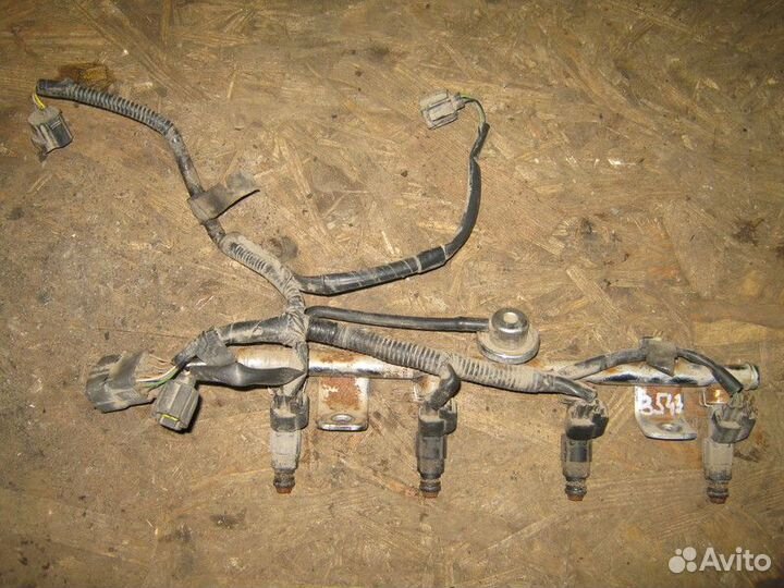 Рейка топливная (рампа) Mazda 6 GG