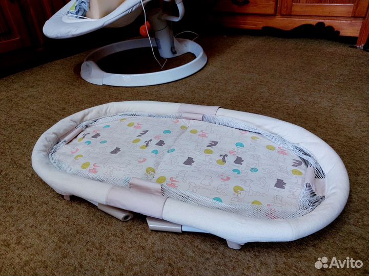 Кроватка маленькая для новорожденных