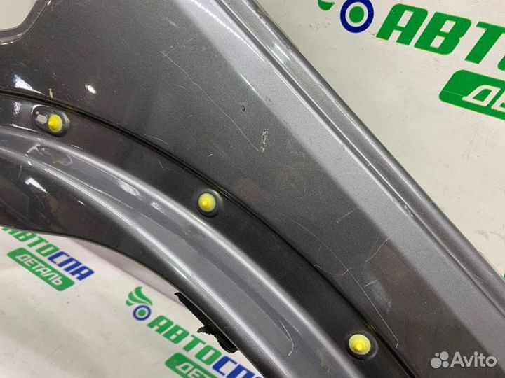 Крыло переднее правое Land Rover Discovery 3