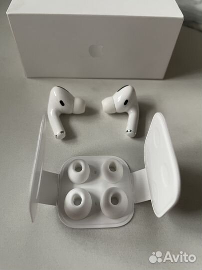 Apple AirPods Pro 1st generation