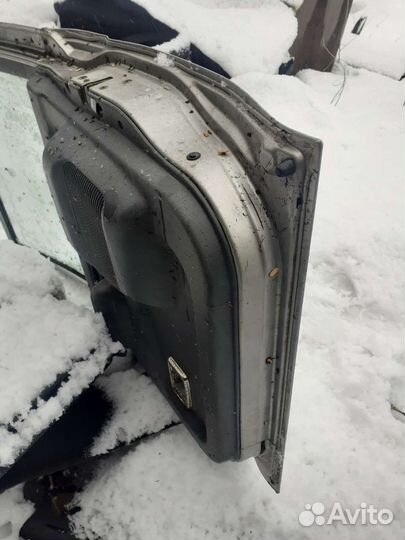 Mitsubishi l200 1996-2006 дверь задняя правая