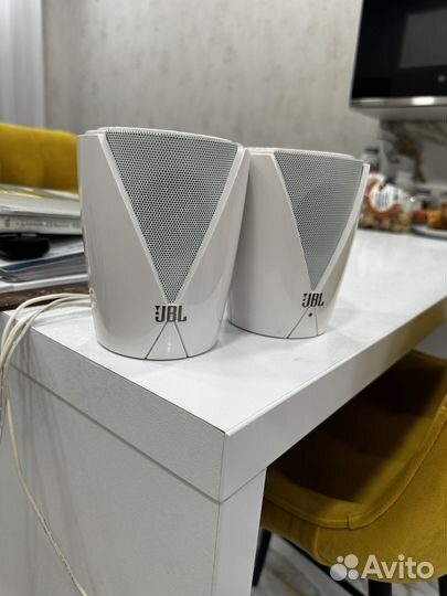 Колонки jbl