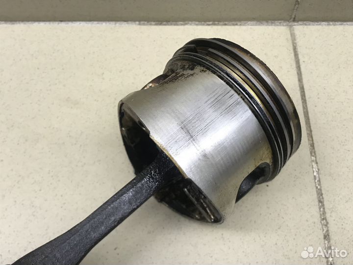 Поршень с шатуном Chevrolet niva