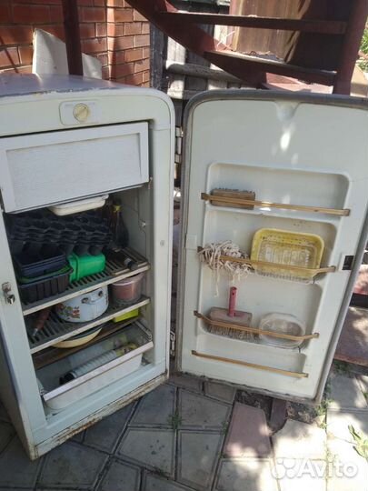 Ретро Холодильник 2шт