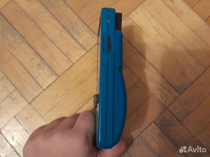 Game BOY в голубом цвете