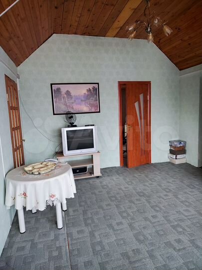 Комната 70 м² в 2-к., 2/2 эт.