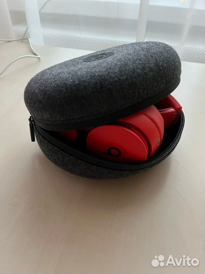 Наушники Beats Solo Pro Red