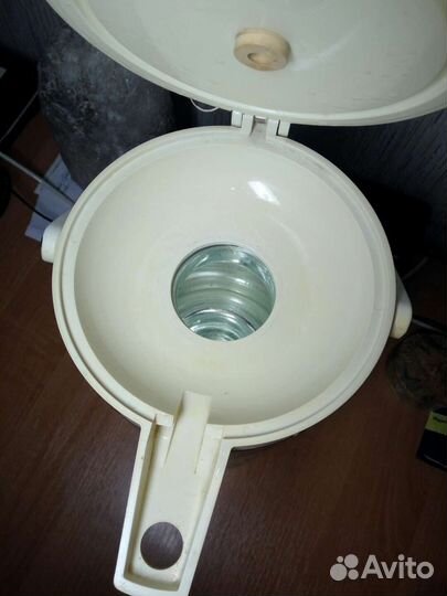 Термос с помпой 2л