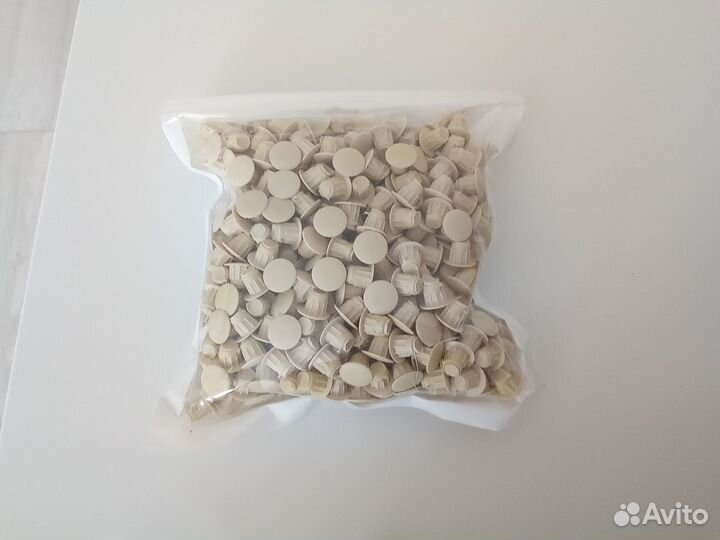 Заглушки мебельные d-5мм, (комплект из 500 шт)