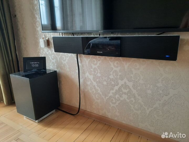 Саундбар с DVD Philips HTS 8100