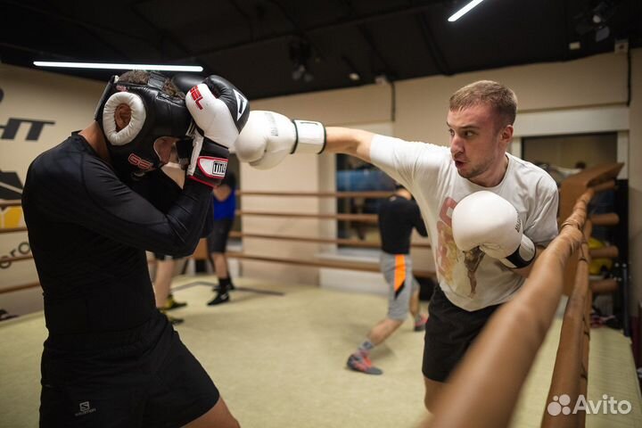 Тренер по боксу