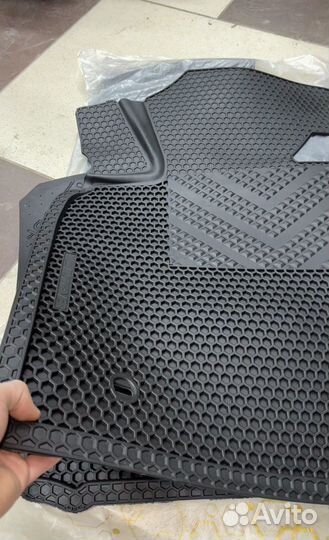 Полики резиновые соты