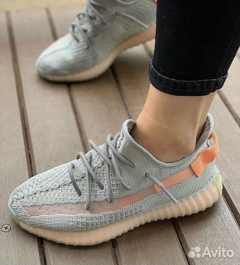 Кроссовки Adidas Yeezy Boost 350 V2 True Form