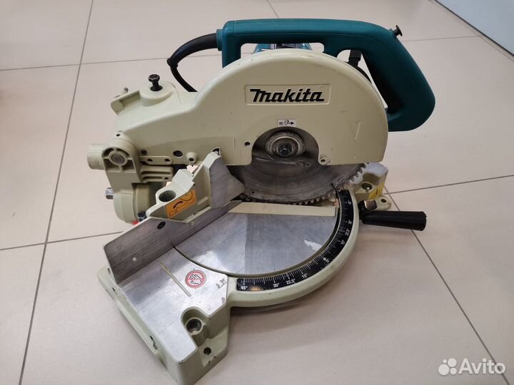 Аренда инструмента торцовочная, циркулярная пила