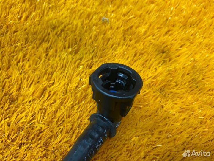 Трубка вакуумная Volkswagen Passat B7 caxa 2011