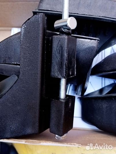 Опоры багажника favorit inter