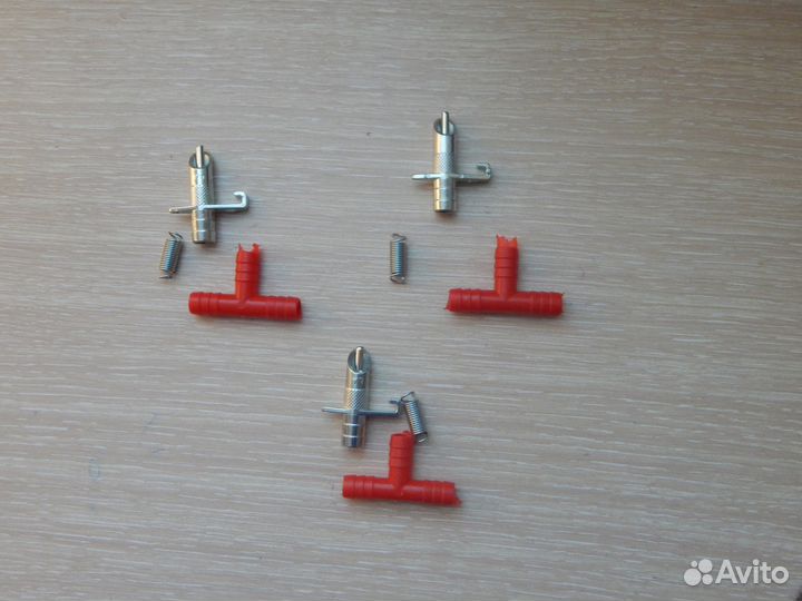 Поилки для кроликов нипельные