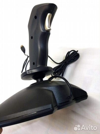 Джойстик trust Predator TH 400 –8 позиционный +USB