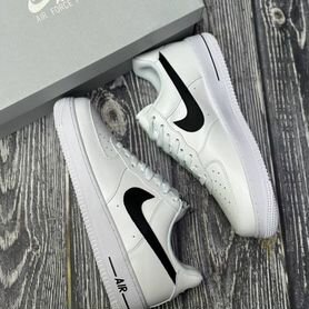 Кроссовки Nike Air Force 1