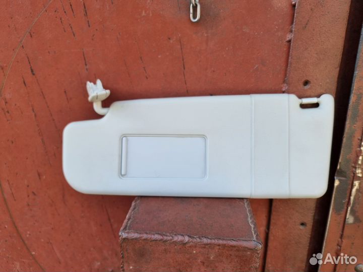 Козырек солнцезащитный левый Skoda Octavia A5 1Z