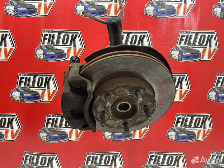 Ступица передняя правая Honda Stream RN1 D17A 2003