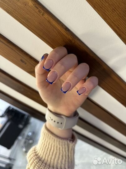 Маникюр и педикюр