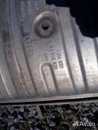 Глушитель Audi A8 D3