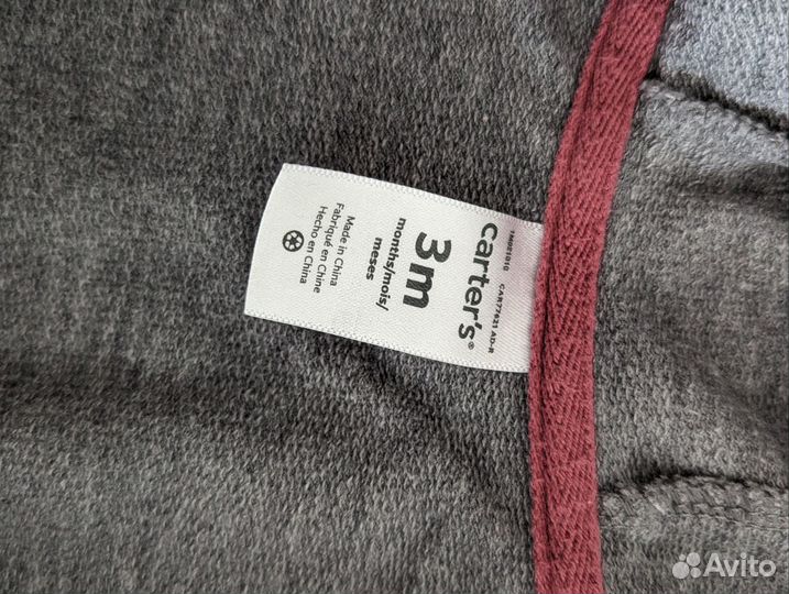 Костюмчик Carter's
