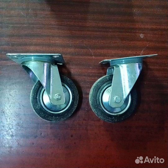Колеса для тележек и шкафов, в отличном состоянии