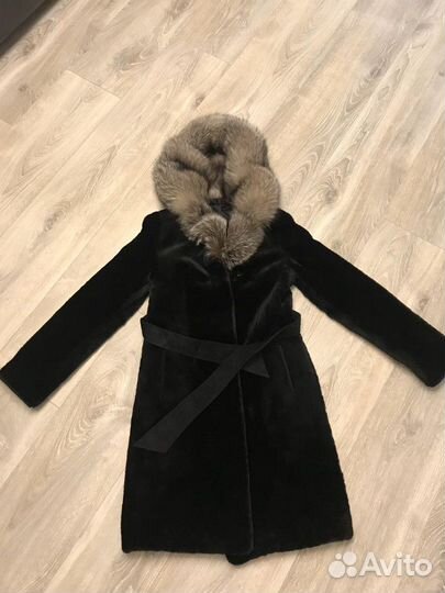 Шуба новая песец натуральный мех