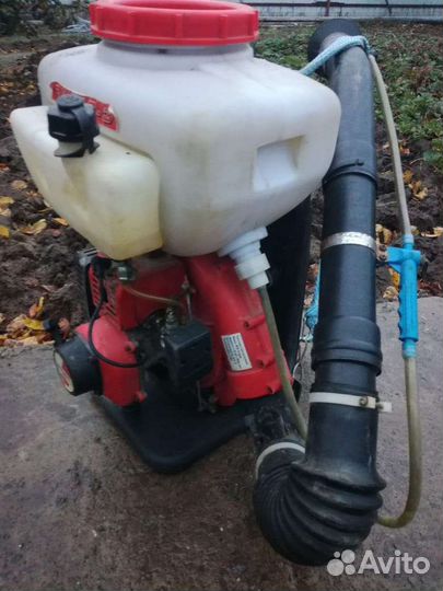 Бензиновый опрыскиватель ранцевый