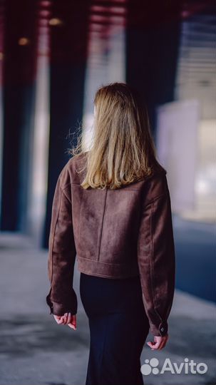 Бомбер замшевый