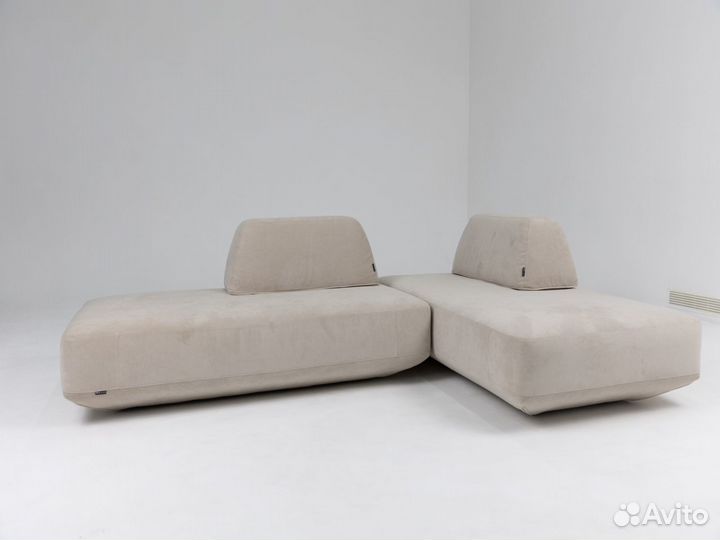 Диван со спальным местом 2700х1650 мм