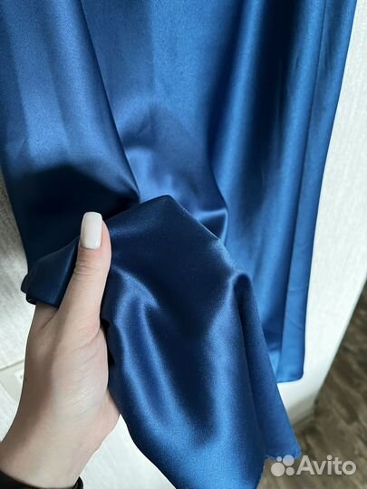 Юбка длинная атласная