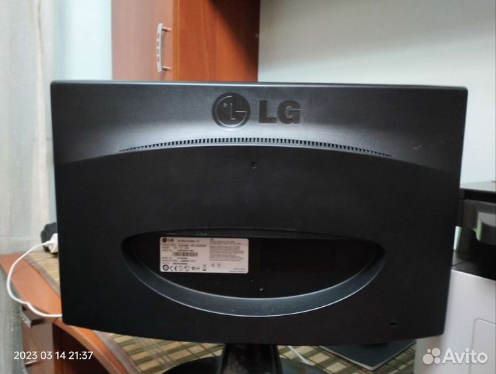 Монитор lg flatron W1943SE—PF