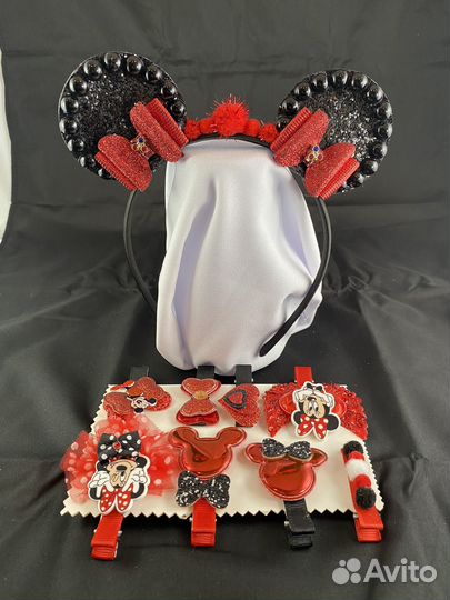 Комлект из ободка и заколок для праздников