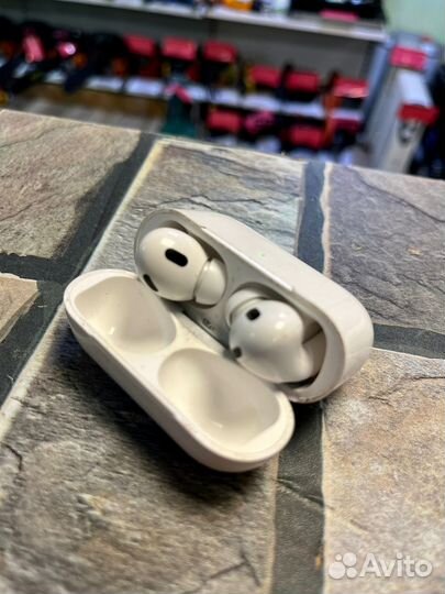 Наушники AirPods Pro