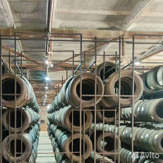 Kumho Solus KH14 215/65 R15 95H