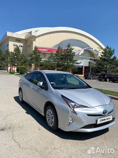 Toyota Prius 1.8 AT, 2017, 132 000 км