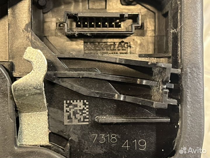 Замок передний левый BMW