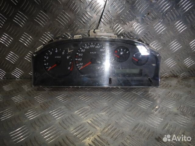 Панель приборов Almera N16 (00-06) МКПП (BN504) б\