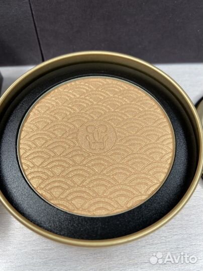 Guerlain Бронзирующая сияющая пудра для лица Editi